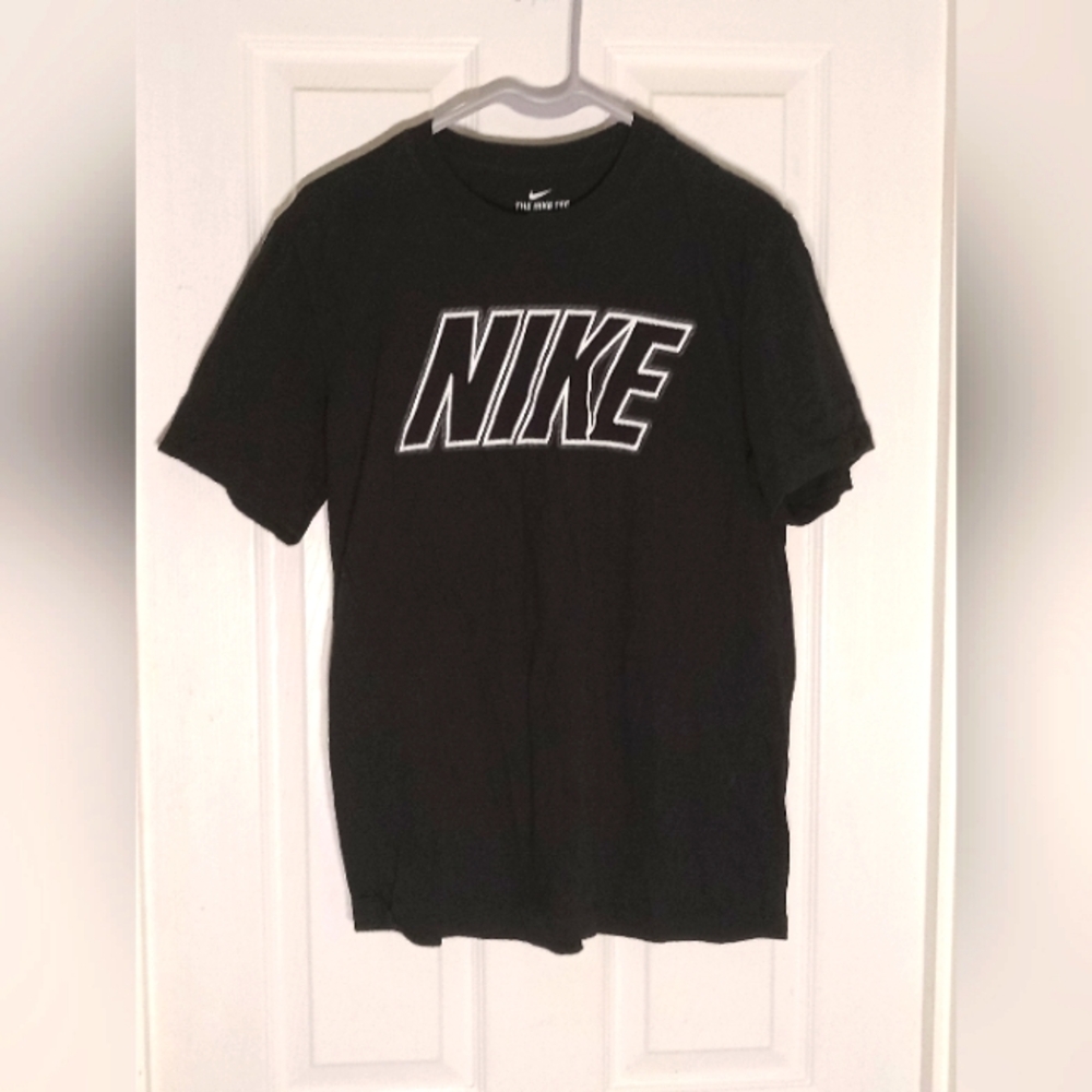 NIKE spellout t-shirt Applique Men's Small